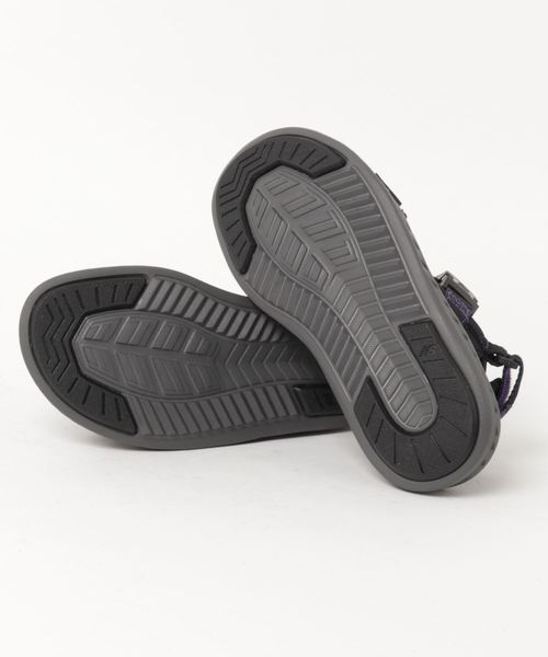 NEW BALANCE（ニューバランス）の「New Balance SDL600 D（サンダル・レディース・ブラック/パープル・23cm/24.0cm）」の3枚目の写真