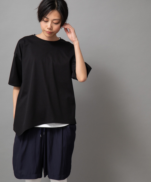 Munich（ミューニック）の「ドライタッチジャージアシンメトリーTシャツ（Tシャツ/カットソー・レディース・ホワイト/ブラック/レッド/カーキ/ホワイト×ブラック/ブラック×ホワイト・FREE）」の4枚目の写真