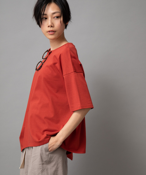 Munich（ミューニック）の「ドライタッチジャージアシンメトリーTシャツ（Tシャツ/カットソー・レディース・ホワイト/ブラック/レッド/カーキ/ホワイト×ブラック/ブラック×ホワイト・FREE）」の7枚目の写真