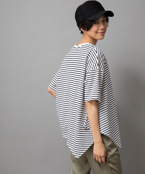 Munich（ミューニック）の「ドライタッチジャージアシンメトリーTシャツ（Tシャツ/カットソー・レディース・ホワイト/ブラック/レッド/カーキ/ホワイト×ブラック/ブラック×ホワイト・FREE）」の10枚目の写真