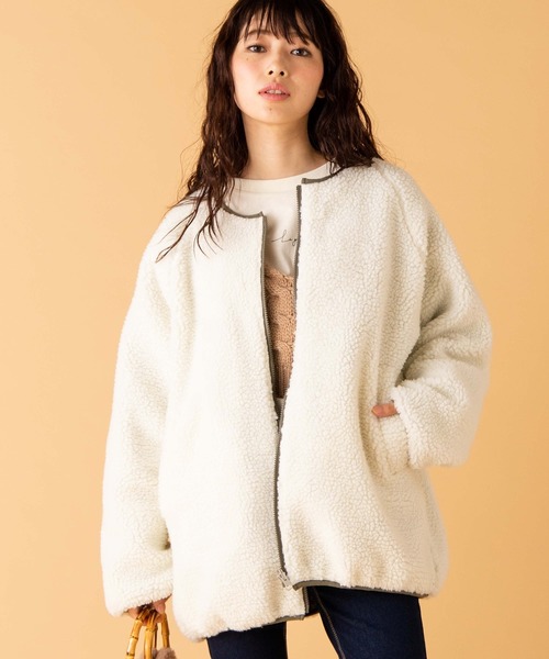 WEGO（ウィゴー）の「WEGO/リバーシブルボアフリースキルトブルゾン（ブルゾン・レディース・ホワイト/ベージュ/ブラウン・FREE）」の2枚目の写真