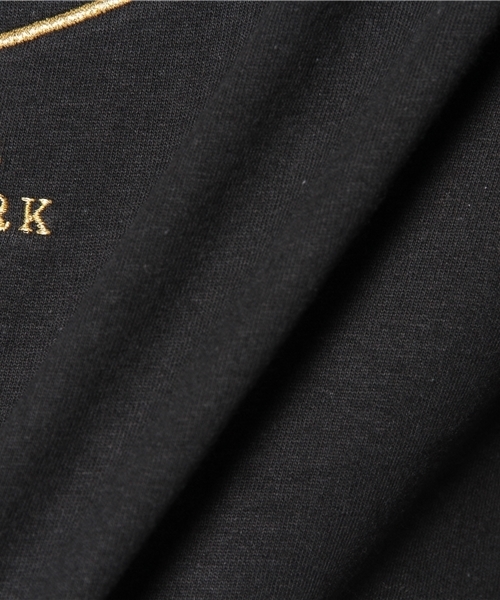 And A(アンドエー)の「Boutique T-shirt (LABRAT)(Tシャツ/カットソー・メンズ・ブラック/ホワイト・MEDIUM/SMALL)」の8枚目の写真