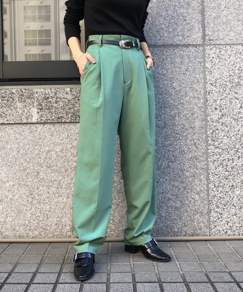 PAGEBOY(ページボーイ)の「【WEB限定アイテム】センタープレススラックス(スラックス・レディース・ダークブラウン/パープル/ピンク/ダークブルー/ブラウン系その他/ダークパープル/オフホワイト/ベージュ/ライトグリーン/ダークグリーン・SMALL/MEDIUM)」の7枚目の写真