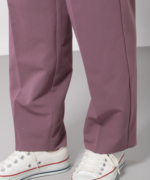 PAGEBOY(ページボーイ)の「【WEB限定アイテム】センタープレススラックス(スラックス・レディース・ダークブラウン/パープル/ピンク/ダークブルー/ブラウン系その他/ダークパープル/オフホワイト/ベージュ/ライトグリーン/ダークグリーン・SMALL/MEDIUM)」の12枚目の写真