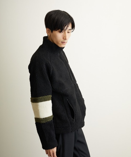 VIBGYOR(ヴィブジョー)の「VIBGYOR Select/ボアハイネックブルゾン(BL)(ブルゾン・レディース・ホワイト/ブラック/ダークグリーン/ベージュ/その他1/その他2/その他3/パープル系その他/キャメル/カーキ/モカ・MEDIUM/LARGE/X-LARGE)」の20枚目の写真