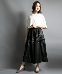 CERCA - FASHION�i�`�F���J - �t�@�b�V�����j�́uWHITE/�t�F�C�N���U�[ZIP�X�J�[�g�i�X�J�[�g�j�v