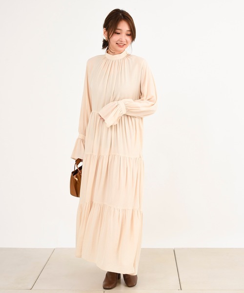 DouDou（ドゥドゥ）の「ギャザー2WAYワンピース（ワンピース・レディース・ブラック/オフホワイト/カーキ・FREE）」の11枚目の写真