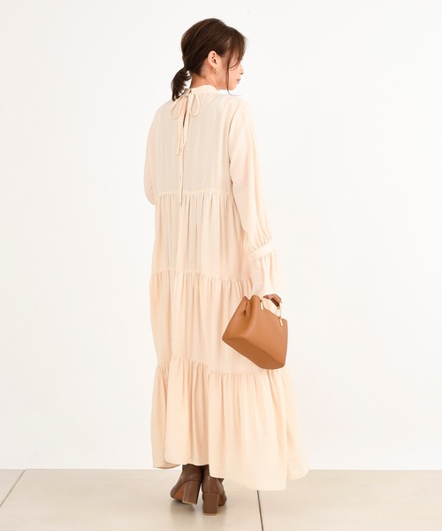 DouDou（ドゥドゥ）の「ギャザー2WAYワンピース（ワンピース・レディース・ブラック/オフホワイト/カーキ・FREE）」の16枚目の写真