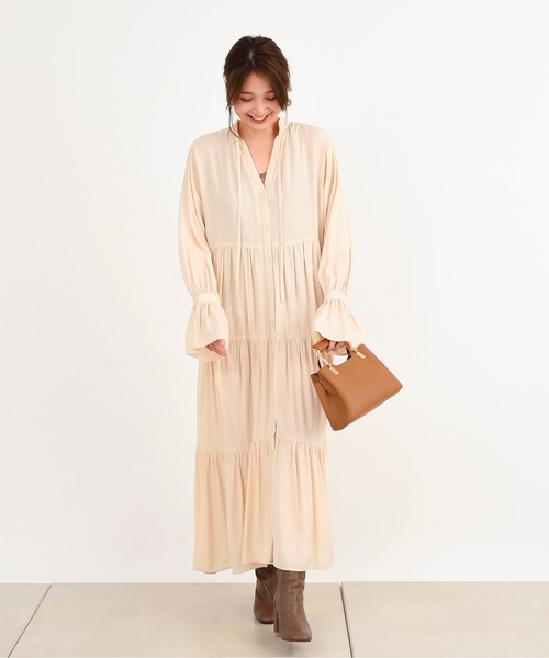 DouDou（ドゥドゥ）の「ギャザー2WAYワンピース（ワンピース・レディース・ブラック/オフホワイト/カーキ・FREE）」の19枚目の写真