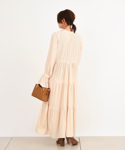 DouDou（ドゥドゥ）の「ギャザー2WAYワンピース（ワンピース・レディース・ブラック/オフホワイト/カーキ・FREE）」の21枚目の写真