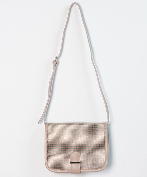 shopnikoniko(ショップニコニコ)の「チェック柄ショルダーバッグ(ショルダーバッグ・レディース・ブラック/ベージュ/ブラウン・フリー)」の20枚目の写真