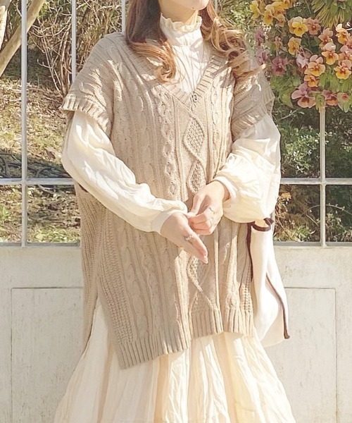 Mysa&Liina（ミーサリーナ）の「ケーブルニットベスト（ベスト）」 - WEAR