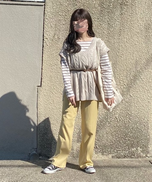 Mysa&Liina（ミーサリーナ）の「ケーブルニットベスト（ベスト・レディース・ベージュ/オフホワイト/モカ/ホワイト/ブラック/ブラウン/グリーン/ピンク/ブルー/サックスブルー・FREE/M）」の12枚目の写真