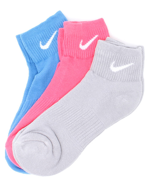 SHIPS for women(シップスフォーウィメン)の「NIKE: パフォーマンス コットン クッション ミッドカット 3ペア (ソックス/靴下・レディース・ホワイト/その他・ONE SIZE)」の1枚目の写真