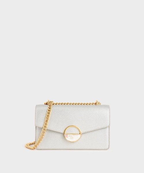 CHARLES & KEITH（チャールズ & キース）の「テクスチャードストーンエンベリッシュドバックルショルダーバッグ / Textured Stone Embellished-Buckle Shoulder Bag（ショルダーバッグ・レディース・ブラック/シルバー/レッド系その他/ブルー系その他3・S）」の4枚目の写真