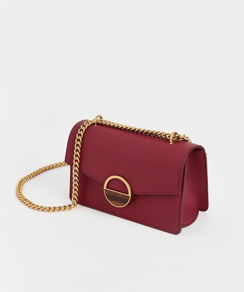 CHARLES & KEITH（チャールズ & キース）の「テクスチャードストーンエンベリッシュドバックルショルダーバッグ / Textured Stone Embellished-Buckle Shoulder Bag（ショルダーバッグ・レディース・ブラック/シルバー/レッド系その他/ブルー系その他3・S）」の17枚目の写真