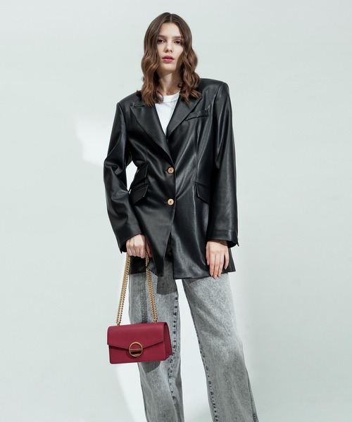 CHARLES & KEITH（チャールズ & キース）の「テクスチャードストーンエンベリッシュドバックルショルダーバッグ / Textured Stone Embellished-Buckle Shoulder Bag（ショルダーバッグ・レディース・ブラック/シルバー/レッド系その他/ブルー系その他3・S）」の20枚目の写真