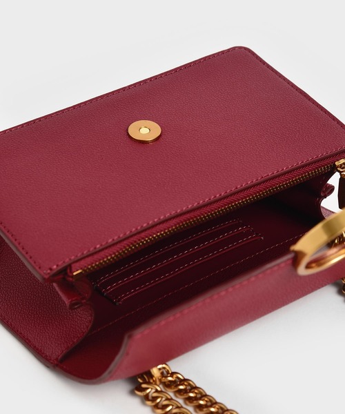 CHARLES & KEITH（チャールズ & キース）の「テクスチャードストーンエンベリッシュドバックルショルダーバッグ / Textured Stone Embellished-Buckle Shoulder Bag（ショルダーバッグ・レディース・ブラック/シルバー/レッド系その他/ブルー系その他3・S）」の22枚目の写真