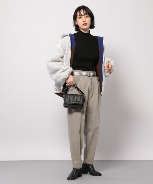 PAGEBOY（ページボーイ）の「ボアリバーシブルフードブルゾン(ボアジャケット)（ブルゾン・レディース・ホワイト系その他/ブラウン系その他/グレイッシュベージュ・FREE）」の19枚目の写真