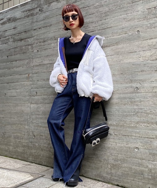 PAGEBOY（ページボーイ）の「ボアリバーシブルフードブルゾン(ボアジャケット)（ブルゾン・レディース・ホワイト系その他/ブラウン系その他/グレイッシュベージュ・FREE）」の17枚目の写真