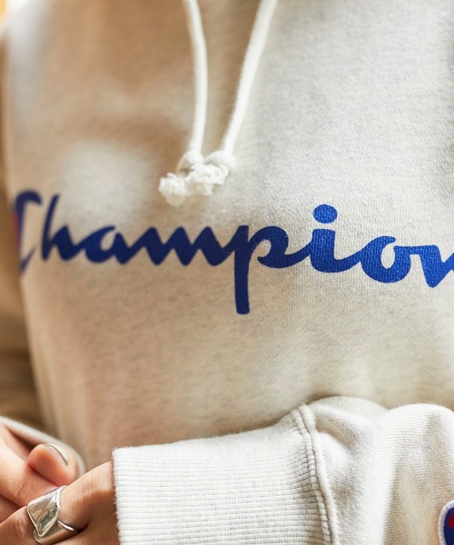 Champion（チャンピオン）の「WEGO/Champion 裏毛ロゴプルパーカー（パーカー・メンズ・ブラック/ホワイト/オートミール/ロイヤルブルー/ワイン・MEDIUM/LARGE/X-LARGE）」の18枚目の写真