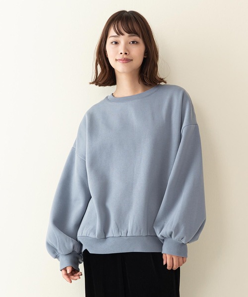 INNOCENT BLUE(イノセントブルー)の「【innocent blue/イノセントブルー】袖ボリュームスウェット/トレーナー ゆったりシルエット/ビッグシルエット ボリュームスリーブ(スウェット・レディース・アイボリー/ブラック/ミント/パープル/ライトベージュ/ブルー/ライトブラウン/カーキ・MEDIUM)」の7枚目の写真