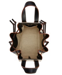 LOEWE（ロエベ）の「ハンモック ドローストリング バッグ