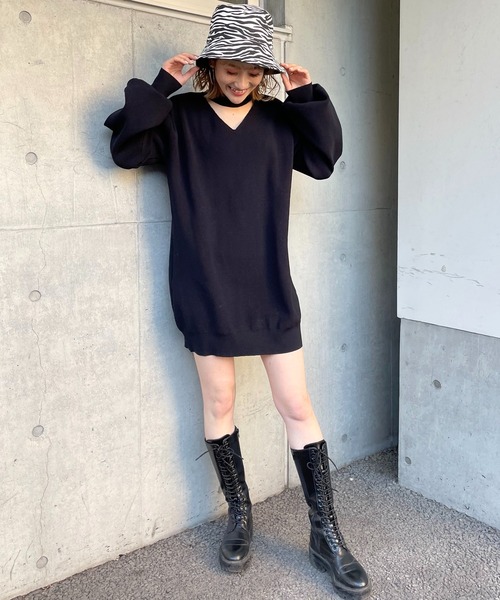 SPIRALGIRL(スパイラルガール)の「チョーカーニットサックワンピース(ワンピース・レディース・ブラック/オフホワイト/ブルー・FREE)」の10枚目の写真