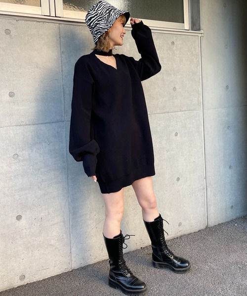 SPIRALGIRL(スパイラルガール)の「チョーカーニットサックワンピース(ワンピース・レディース・ブラック/オフホワイト/ブルー・FREE)」の13枚目の写真