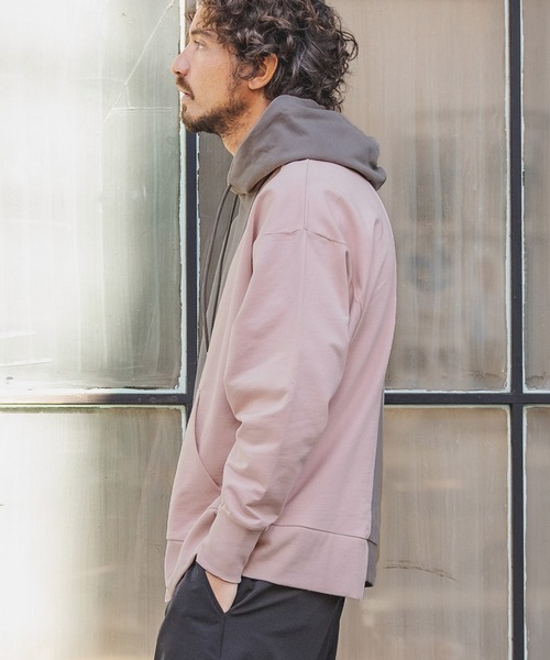 CAMBIO(カンビオ)の「mpa2511-Asymmetry Loose Sweat Pull Parka パーカー(パーカー・メンズ・キナリ/グレー×ピンク/ブラック×グレー/ホワイト系その他・L/S/M)」の6枚目の写真