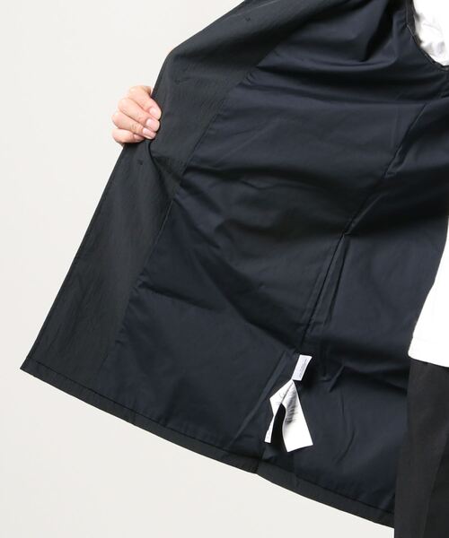 FRED PERRY BUTTON THROUGH MAC コート ブラック Fred Perry Men's Button Through Mac in Black Fred Perry