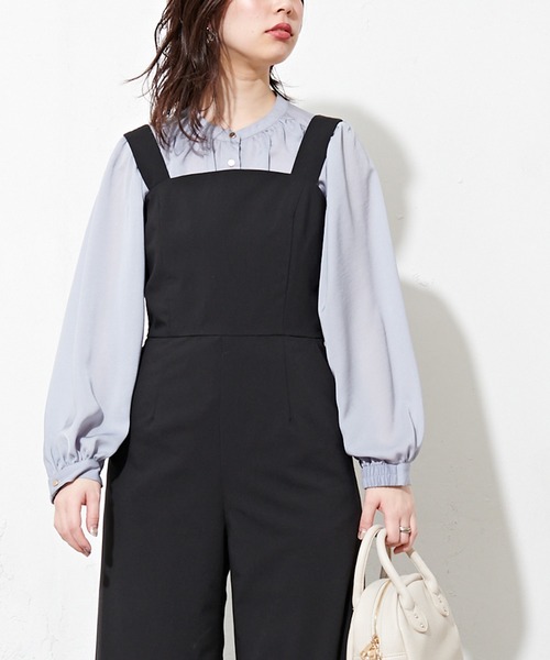 natural couture(ナチュラルクチュール)の「マット釦とろみサテンブラウス(シャツ/ブラウス・レディース・サックスブルー/アイボリー/ミント/その他1/その他2/ピンクベージュ・FREE)」の4枚目の写真