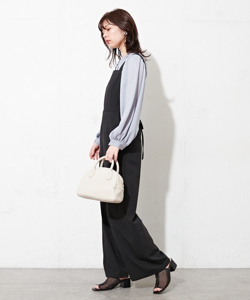 natural couture(ナチュラルクチュール)の「マット釦とろみサテンブラウス(シャツ/ブラウス・レディース・サックスブルー/アイボリー/ミント/その他1/その他2/ピンクベージュ・FREE)」の13枚目の写真