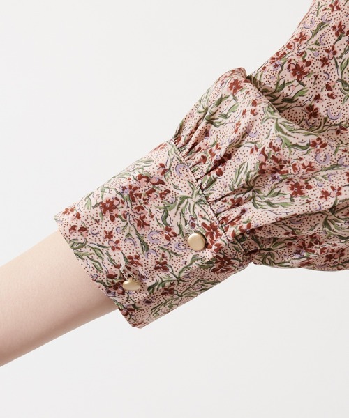 natural couture(ナチュラルクチュール)の「【WEB限定カラー有り】春めきパワショルブラウス(シャツ/ブラウス・レディース・その他2/オフホワイト/ミント/その他1/ブラック・FREE)」の9枚目の写真