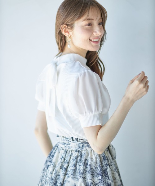 tocco closet（トッコ　クローゼット）の「後ろりぼん付きシフォンスリーブ切り替えリブカットプルオーバー（Tシャツ/カットソー・レディース・オフホワイト/ピンク/ブラック・M）」の4枚目の写真