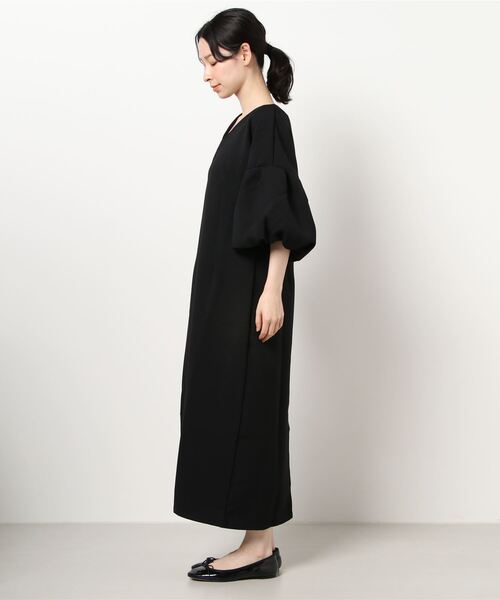 Sawa a la mode(サワアラモード)の「レディなタック入りボリューム袖ブラックワンピース(ワンピース・レディース・ブラック・FREE)」の20枚目の写真