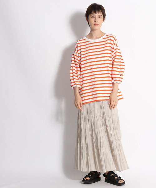 niko and...（ニコアンド）の「袖ボリュームランタンプルオーバー2（Tシャツ/カットソー・レディース・ホワイト/ライトブルー/ネイビー/オフホワイト/オレンジ/チャコール・MEDIUM/LARGE）」の14枚目の写真