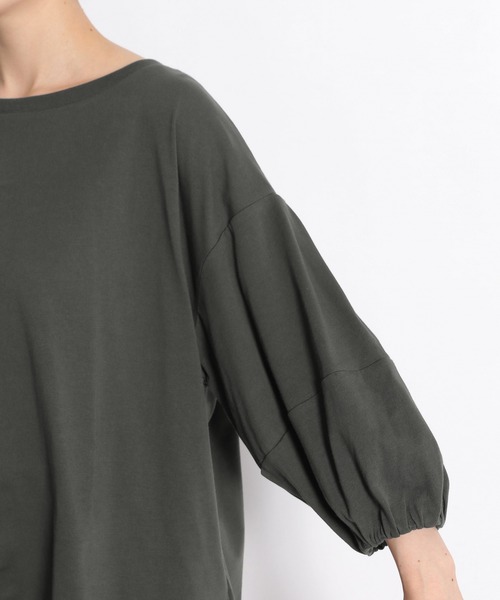 niko and...（ニコアンド）の「袖ボリュームランタンプルオーバー2（Tシャツ/カットソー・レディース・ホワイト/ライトブルー/ネイビー/オフホワイト/オレンジ/チャコール・MEDIUM/LARGE）」の19枚目の写真