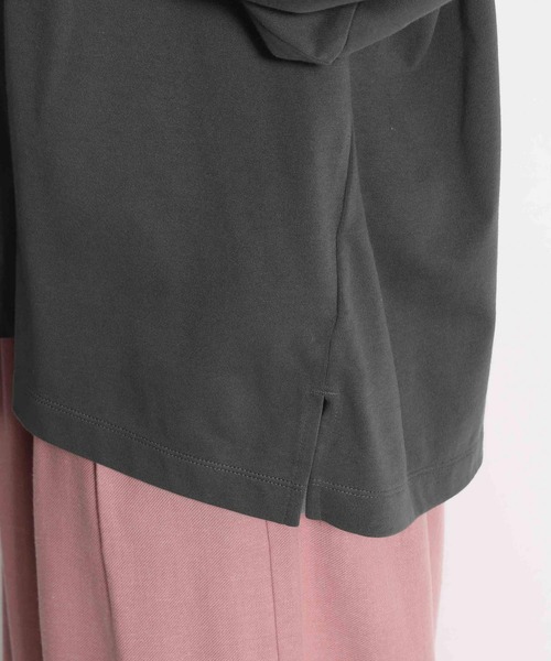 niko and...（ニコアンド）の「袖ボリュームランタンプルオーバー2（Tシャツ/カットソー・レディース・ホワイト/ライトブルー/ネイビー/オフホワイト/オレンジ/チャコール・MEDIUM/LARGE）」の21枚目の写真