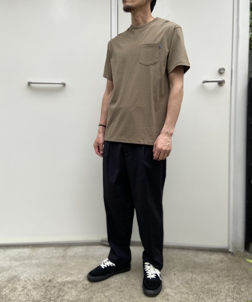 PARKS TOKYO SELECT(パークストウキョウセレクト)の「<AWM>STANDARD POCKET 半袖Tシャツ(Tシャツ/カットソー・メンズ・ブラウン/ブラック/ネイビー系/ベージュ/ホワイト/オフホワイト・LARGE/MEDIUM)」の16枚目の写真