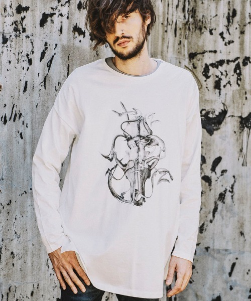 NO ID.(ノーアイディ)の「mlt3464-グリッチディアボーンBIGロンT(Tシャツ/カットソー・メンズ・ダークグレー/ブラック/ホワイト・ONE SIZE)」の5枚目の写真