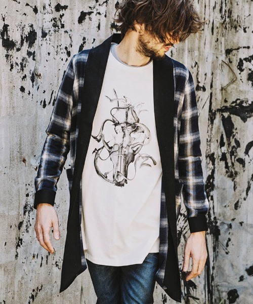NO ID.(ノーアイディ)の「mlt3464-グリッチディアボーンBIGロンT(Tシャツ/カットソー・メンズ・ダークグレー/ブラック/ホワイト・ONE SIZE)」の8枚目の写真