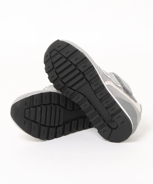 StompStamp（ストンプスタンプ）の「YV996GR3M（スニーカー・キッズ・グレー・17cm/18cm/19cm）」の2枚目の写真