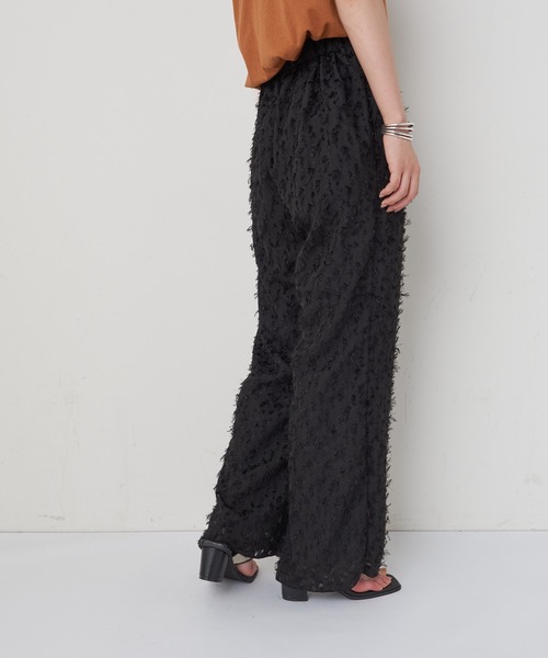 CIAOPANIC（チャオパニック）の「ハイウエストフェザーイージーパンツ（その他パンツ・レディース・ブラック/オフホワイト・FREE）」の9枚目の写真