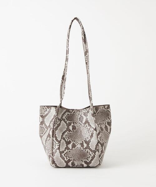 green label relaxing（グリーンレーベルリラクシング）の「LT WT ロング ショルダー バッグ（ショルダーバッグ・レディース・ベージュ/オフホワイト/シルバー/その他1/ライラック・FREE）」の9枚目の写真