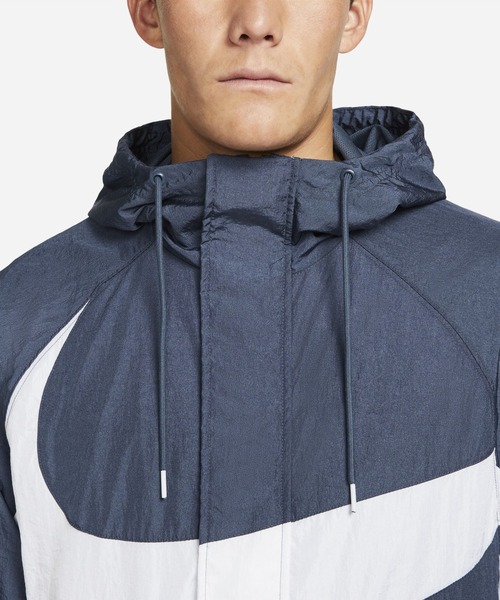 ナイキスポーツウェアスウッシュウーブンラインドジャケット/ビッグスウッシュユニセックス/NIKE