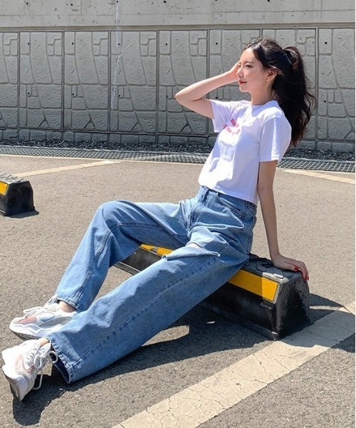 chuu（チュー）の「CHUU シュガークロップTシャツ（Tシャツ/カットソー・レディース・ホワイト・FREE）」の3枚目の写真