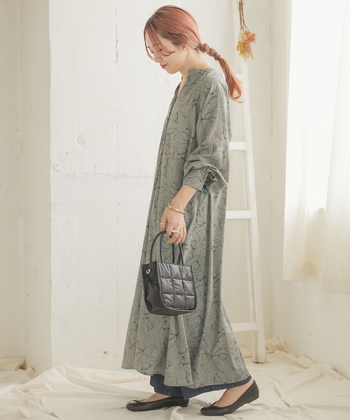 ITEMS URBANRESEARCH（アイテムズ アーバンリサーチ）の「花柄プリントワンピース（ワンピース・レディース・ブラック/ベージュ/グレー/ミント・SMALL/FREE）」の18枚目の写真