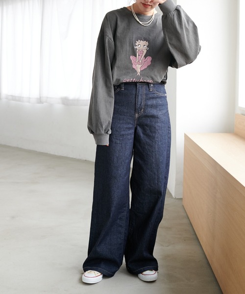 BETTY BOOP(ベティ・ブープ)の「BETTYチュニックロングTシャツ(Tシャツ/カットソー・レディース・チャコールグレー/サックスブルー/ホワイト系その他・FREE)」の14枚目の写真
