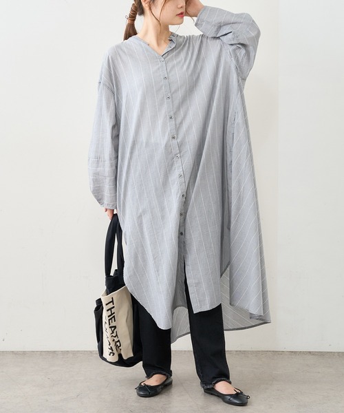 PUAL CE CIN（ピュアルセシン）の「先染めストライプノーカラーワンピース（ワンピース・レディース・ブラック/ブラウン/グリーン/ブルー・FREE）」の2枚目の写真